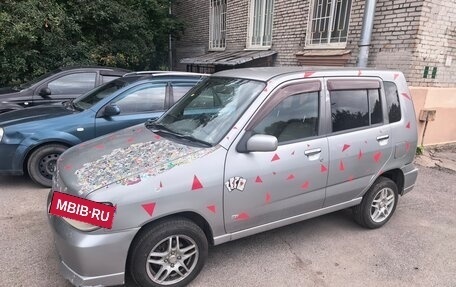 Nissan Cube II, 2001 год, 250 000 рублей, 2 фотография