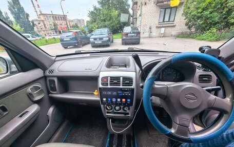 Nissan Cube II, 2001 год, 250 000 рублей, 10 фотография