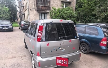 Nissan Cube II, 2001 год, 250 000 рублей, 3 фотография