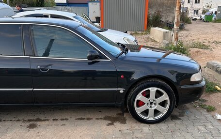 Audi A8, 1997 год, 550 000 рублей, 2 фотография