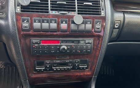 Audi A8, 1997 год, 550 000 рублей, 16 фотография