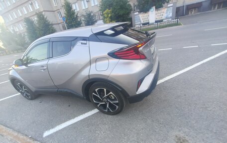 Toyota C-HR I рестайлинг, 2022 год, 1 875 000 рублей, 17 фотография