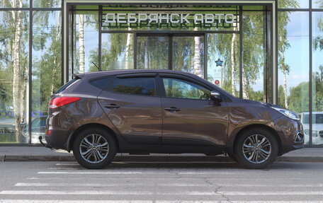 Hyundai ix35 I рестайлинг, 2014 год, 1 420 000 рублей, 4 фотография