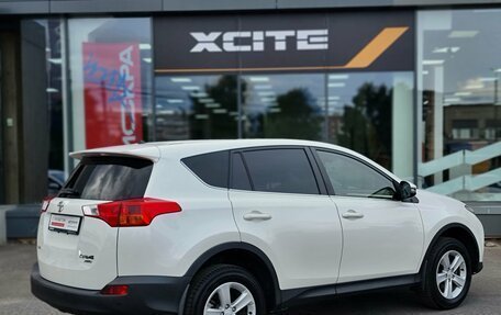 Toyota RAV4, 2013 год, 1 999 000 рублей, 5 фотография