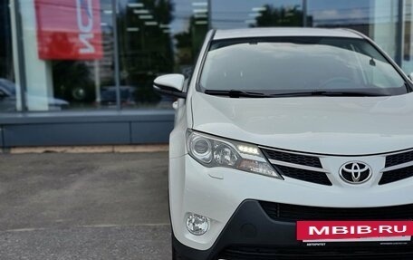 Toyota RAV4, 2013 год, 1 999 000 рублей, 4 фотография