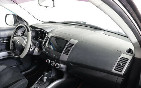 Mitsubishi Outlander III рестайлинг 3, 2008 год, 890 000 рублей, 7 фотография