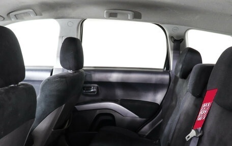 Mitsubishi Outlander III рестайлинг 3, 2008 год, 890 000 рублей, 9 фотография