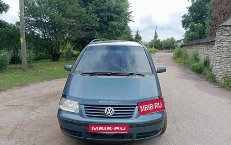 Volkswagen Sharan I рестайлинг, 2003 год, 520 000 рублей, 1 фотография