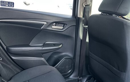 Honda Fit III, 2018 год, 1 215 000 рублей, 8 фотография