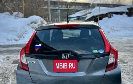 Honda Fit III, 2018 год, 1 215 000 рублей, 5 фотография