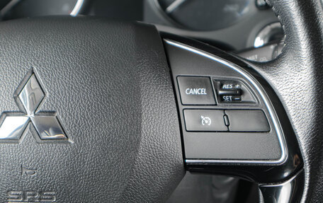 Mitsubishi Outlander III рестайлинг 3, 2020 год, 2 359 000 рублей, 16 фотография