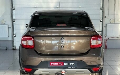 Renault Logan II, 2018 год, 959 000 рублей, 5 фотография