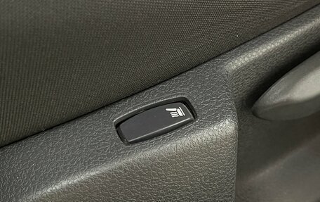 Renault Logan II, 2018 год, 959 000 рублей, 19 фотография