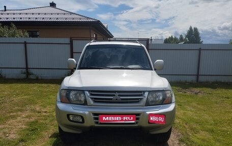 Mitsubishi Montero III, 2002 год, 750 000 рублей, 1 фотография
