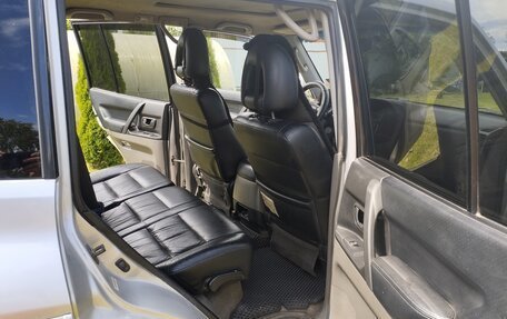 Mitsubishi Montero III, 2002 год, 750 000 рублей, 11 фотография