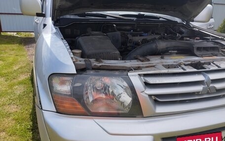 Mitsubishi Montero III, 2002 год, 750 000 рублей, 18 фотография