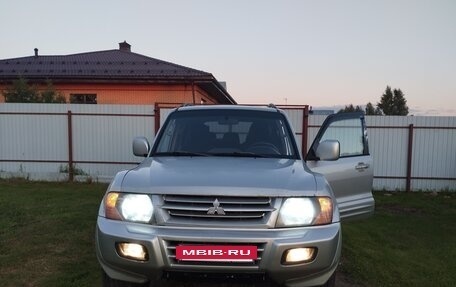 Mitsubishi Montero III, 2002 год, 750 000 рублей, 31 фотография