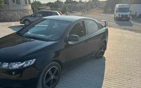 KIA Cerato III, 2010 год, 910 000 рублей, 4 фотография