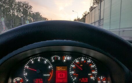 Audi A4, 2000 год, 250 000 рублей, 14 фотография