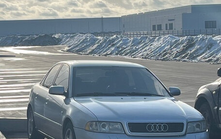 Audi A4, 2000 год, 250 000 рублей, 21 фотография
