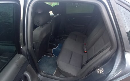 Audi A4, 2002 год, 480 000 рублей, 10 фотография