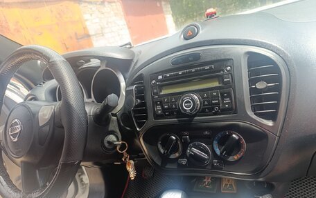 Nissan Juke II, 2014 год, 790 000 рублей, 3 фотография