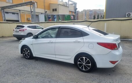 Hyundai Solaris II рестайлинг, 2016 год, 845 000 рублей, 8 фотография