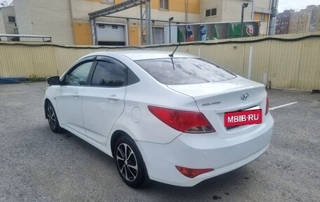 Hyundai Solaris II рестайлинг, 2016 год, 845 000 рублей, 7 фотография