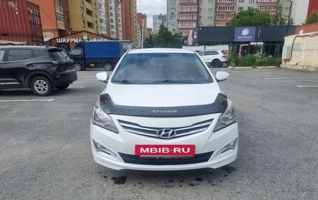 Hyundai Solaris II рестайлинг, 2016 год, 845 000 рублей, 3 фотография