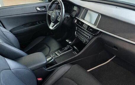KIA Optima IV, 2018 год, 1 620 000 рублей, 8 фотография