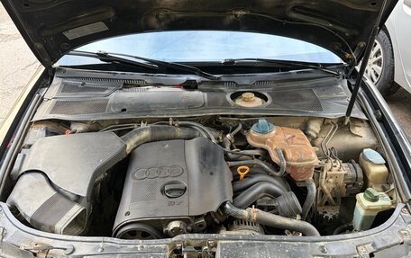 Audi A4, 1999 год, 290 000 рублей, 7 фотография