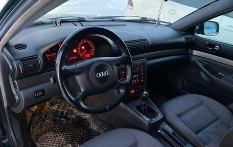 Audi A4, 1999 год, 290 000 рублей, 8 фотография