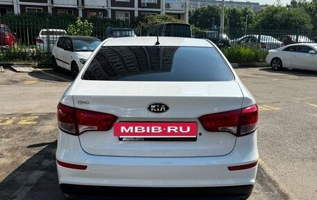 KIA Rio III рестайлинг, 2016 год, 895 000 рублей, 4 фотография