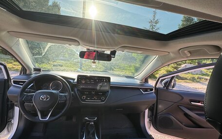 Toyota Corolla, 2021 год, 1 780 000 рублей, 11 фотография