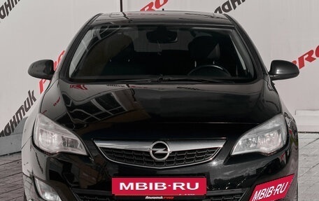 Opel Astra J, 2011 год, 600 000 рублей, 2 фотография