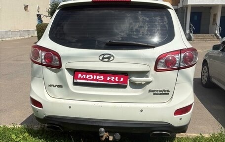 Hyundai Santa Fe III рестайлинг, 2010 год, 790 000 рублей, 3 фотография