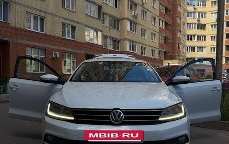 Volkswagen Jetta VI, 2018 год, 1 550 000 рублей, 17 фотография