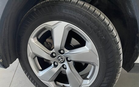 Toyota RAV4, 2020 год, 3 310 000 рублей, 22 фотография