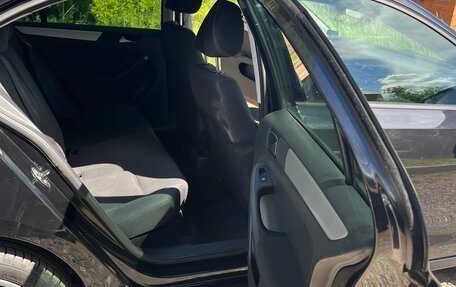 Volkswagen Jetta VI, 2012 год, 935 000 рублей, 9 фотография