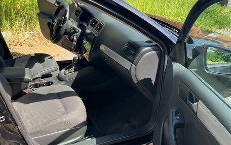 Volkswagen Jetta VI, 2012 год, 935 000 рублей, 8 фотография