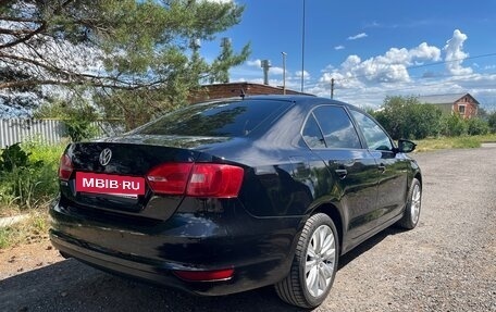 Volkswagen Jetta VI, 2012 год, 935 000 рублей, 5 фотография