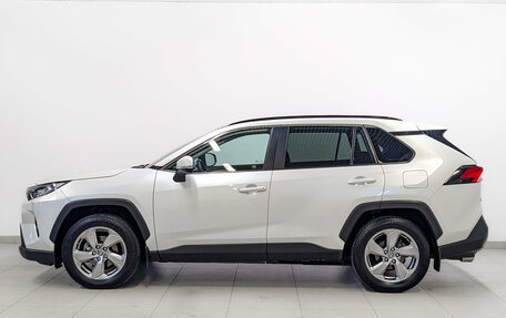 Toyota RAV4, 2022 год, 4 045 000 рублей, 8 фотография