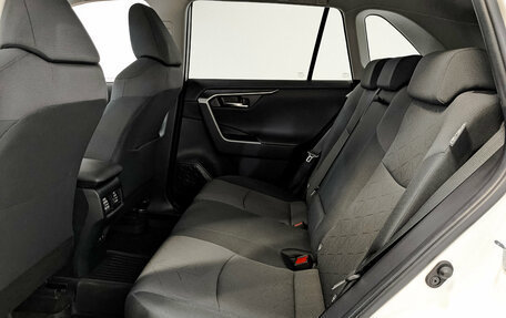 Toyota RAV4, 2022 год, 4 045 000 рублей, 18 фотография