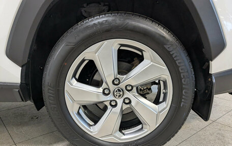 Toyota RAV4, 2022 год, 4 045 000 рублей, 12 фотография