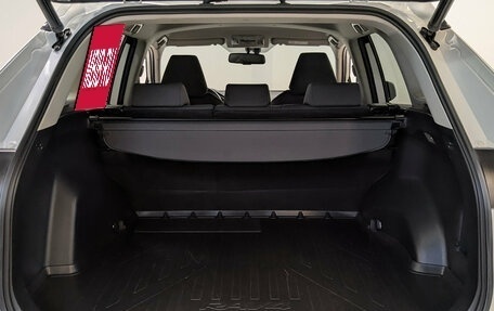 Toyota RAV4, 2022 год, 4 045 000 рублей, 10 фотография