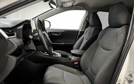 Toyota RAV4, 2022 год, 4 045 000 рублей, 20 фотография