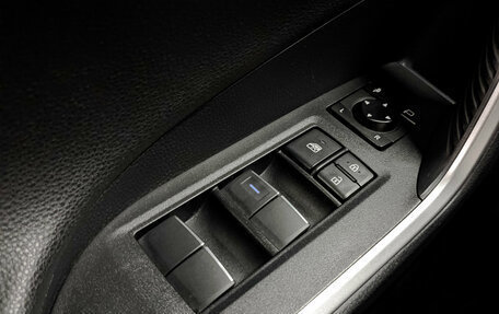 Toyota RAV4, 2022 год, 4 045 000 рублей, 29 фотография