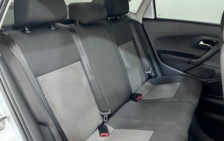 Volkswagen Polo VI (EU Market), 2015 год, 850 000 рублей, 13 фотография