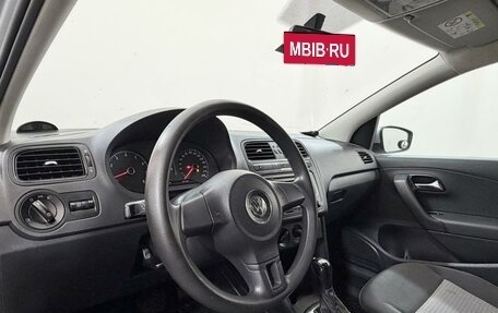 Volkswagen Polo VI (EU Market), 2015 год, 850 000 рублей, 7 фотография