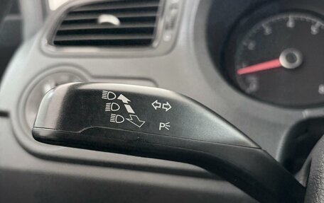Volkswagen Polo VI (EU Market), 2015 год, 850 000 рублей, 15 фотография